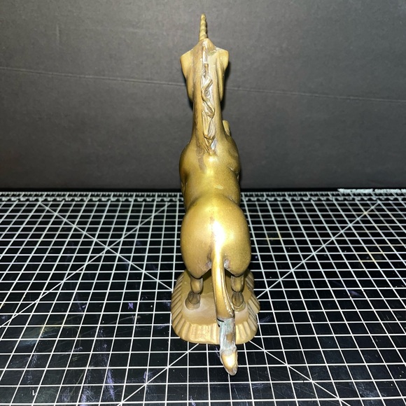 Bronze unicorn statue 🦄 8 inches tall 🦄🦄🦄🦄🦄🦄🦄🦄🦄🦄🦄🦄🦄🦄🦄🦄🦄🦄🦄🦄 - Picture 5 of 9